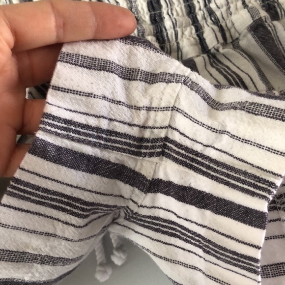 Roxy Oceanside Striped Gray/White Juniors Size L Pockets Beach Lounge Shorts - Picture 11 of 12